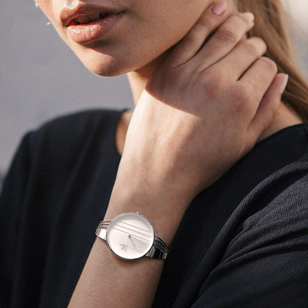 Women's Quartz Watch - Image 6