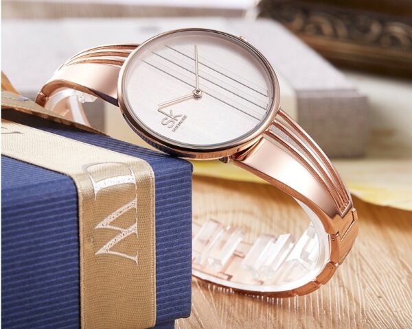 Women's Quartz Watch - Image 5