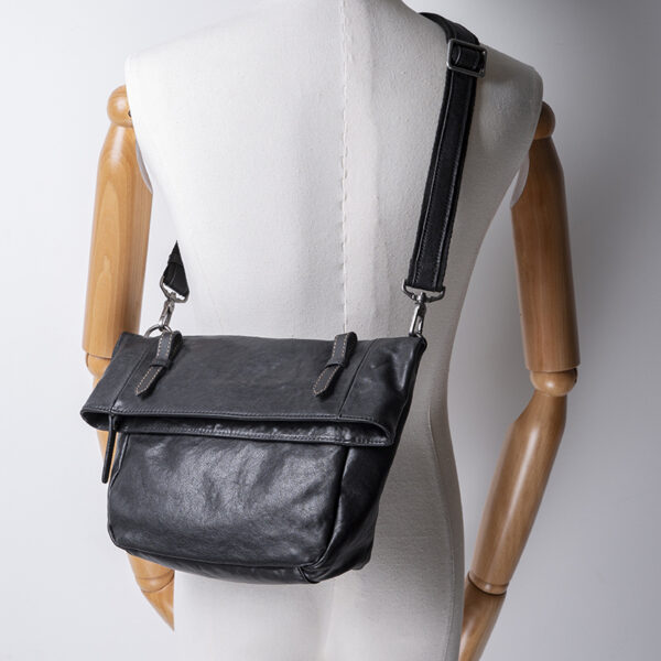 Leather Shoulder Bag Men's Messenger Casual Japanese - Image 5